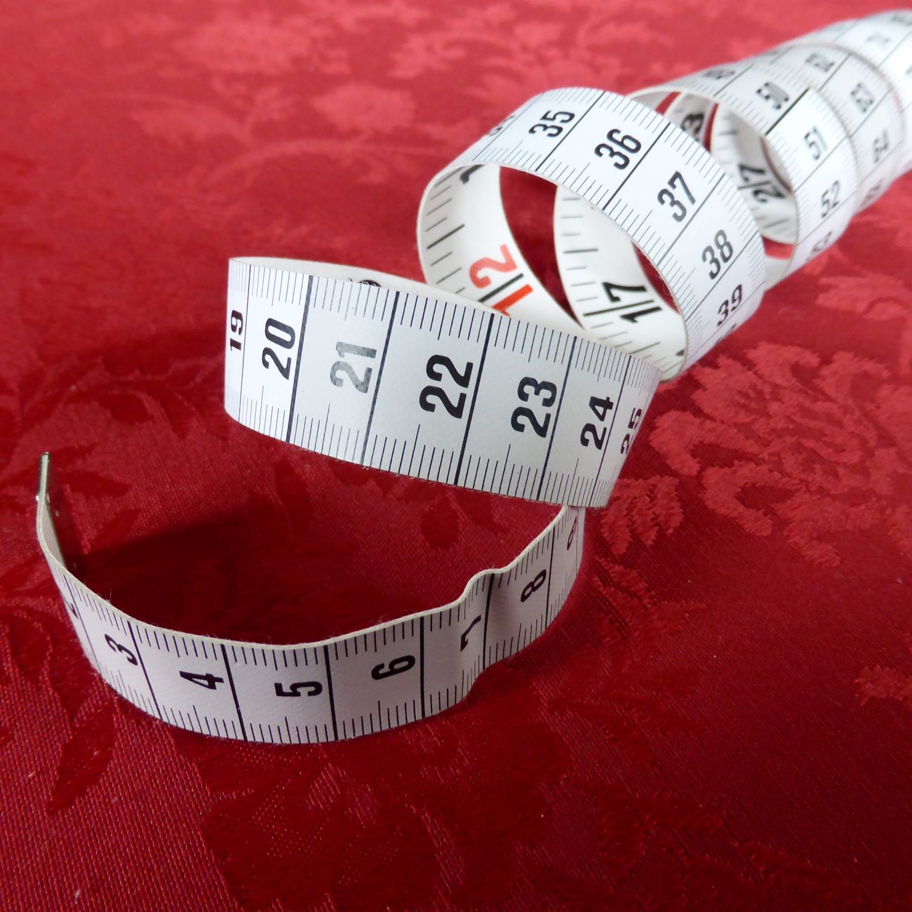 white strip measure
